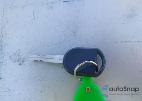 2006 Ford F-150 Lariat/Xlt from USA, damaged, VIN 1FTPW125X6KD52365